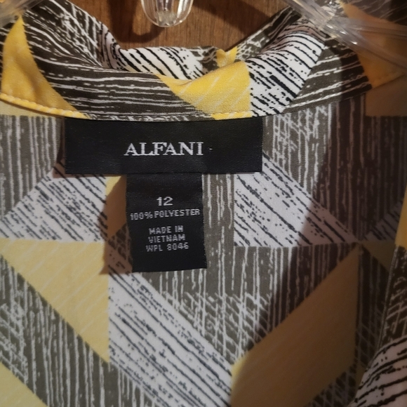 Alfani Shirt Dress Collared with buttons down the front and pocket design Sz12 - Picture 3 of 6